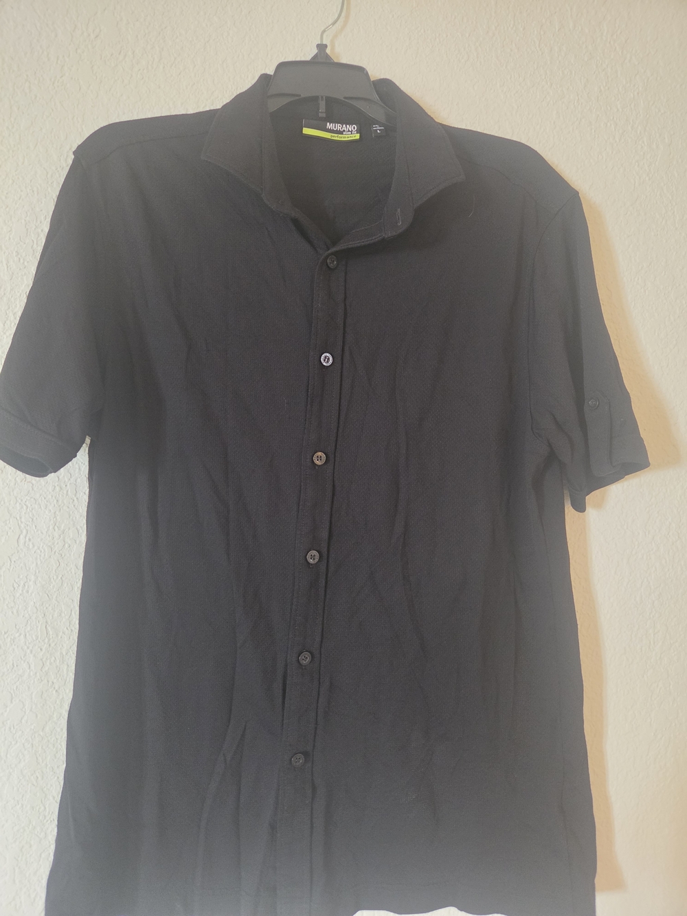 Murano Men's Black Short-Sleeve Button-Down Shirt